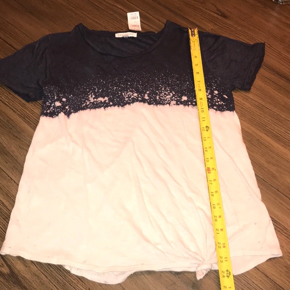 Tilly’s bought t-shirt - Picture 1 of 5